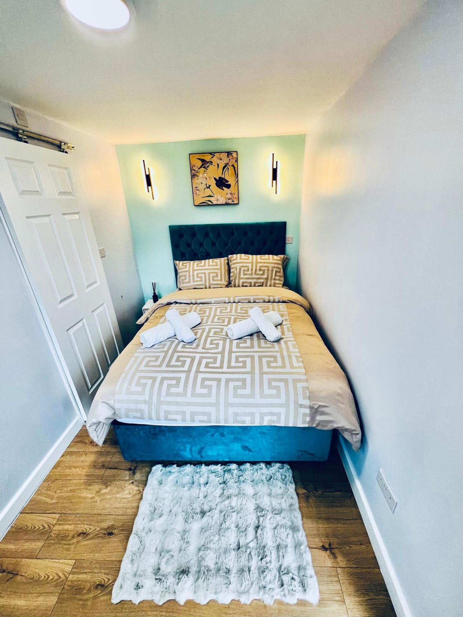 Guest house Luxury 1b Wt Free Parking Nr Ltn Airport, L&d Hosp, Whipsnade Zoo, Fast Trains To London Luton (Bedfordshire)