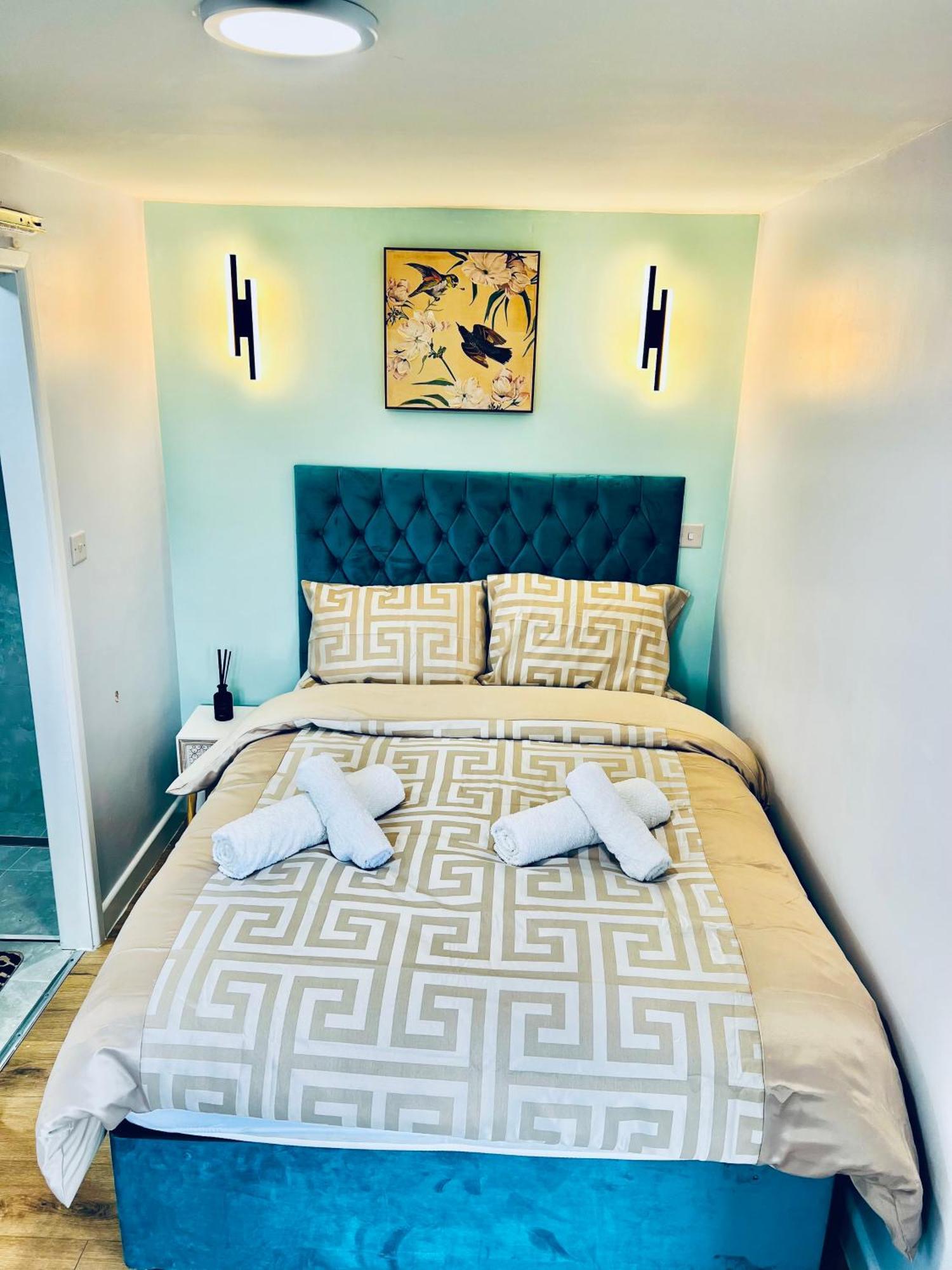 Guest house Luxury 1b Wt Free Parking Nr Ltn Airport, L&d Hosp, Whipsnade Zoo, Fast Trains To London